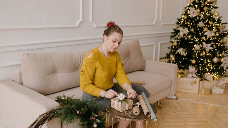 Какой подарок директору