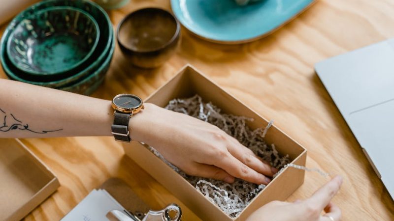 Какой подарок подруге