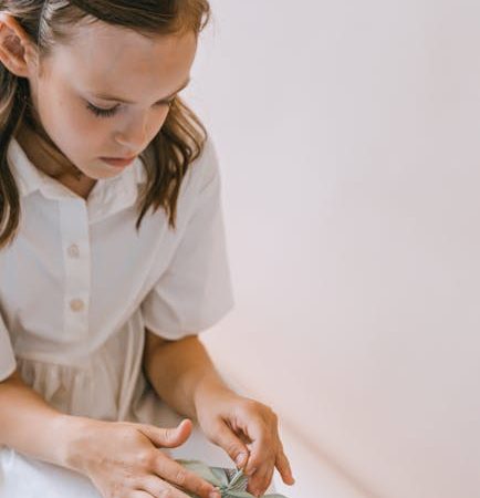 Какой подарок девочке 14 лет