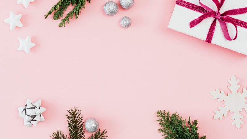 Какие подарки дарить маме