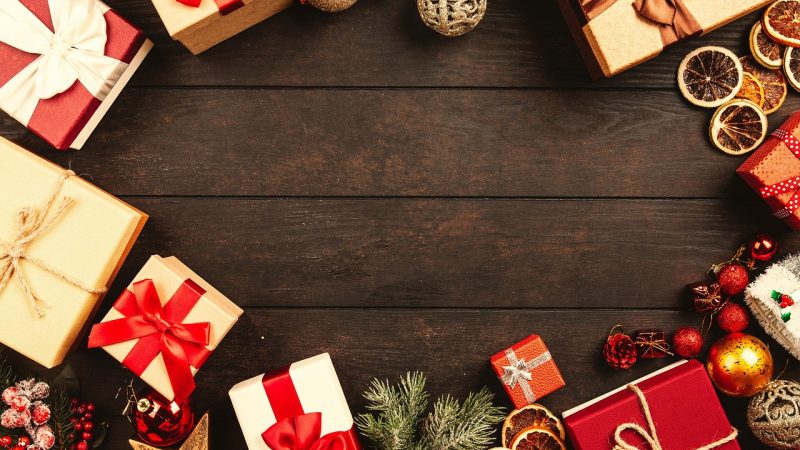 Купить ребенку подарок на года девочка