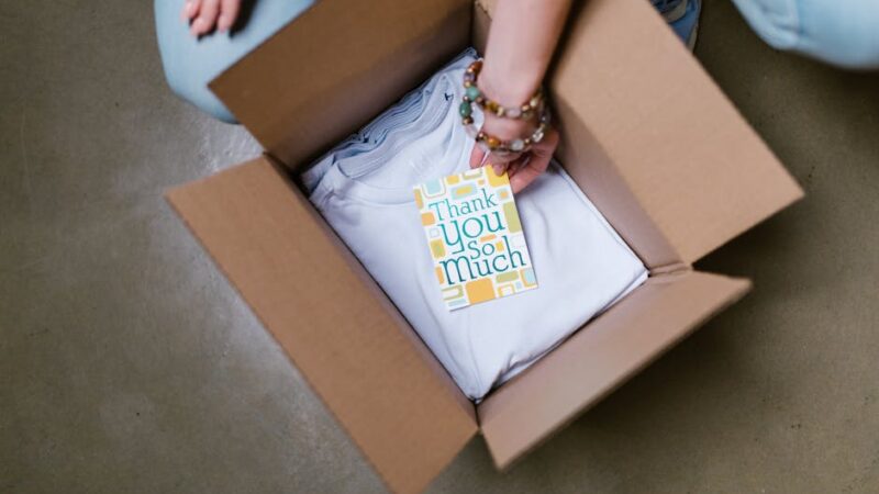 В каких магазинах упаковывают подарки