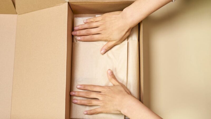 Какой сделать подарок 8 марта