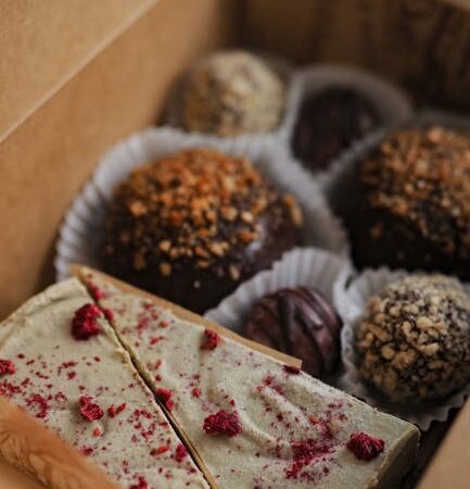 Какие подарки привезти друзьям