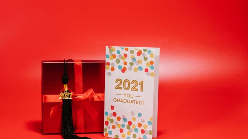 Подарок первокласснику купить