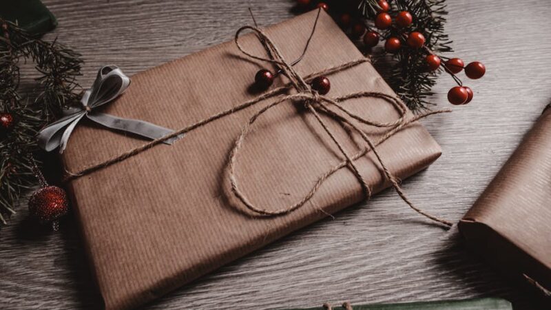 Где найти подарки