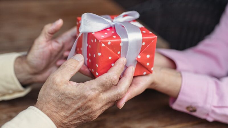 Что подарить ребенку на 12 лет