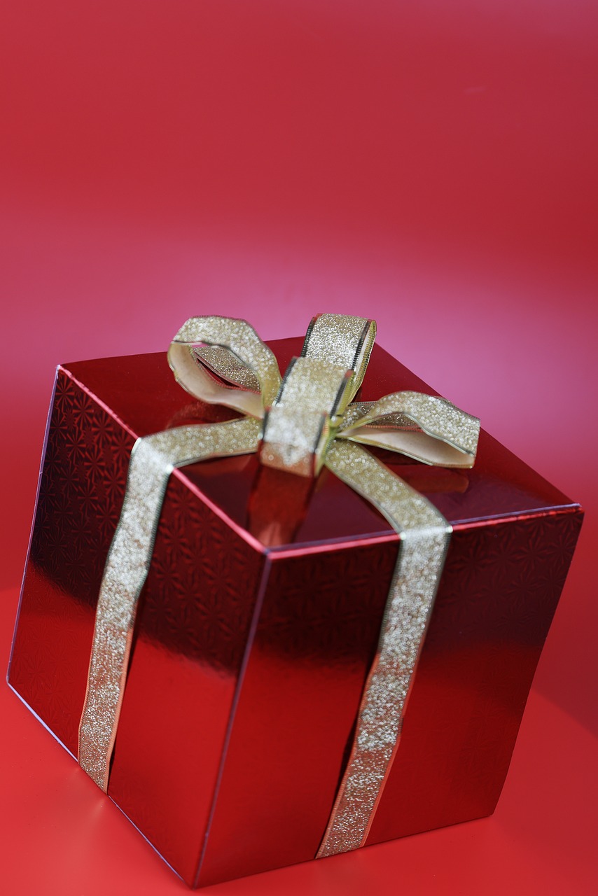 Какие лучшие подарки подарить подруге