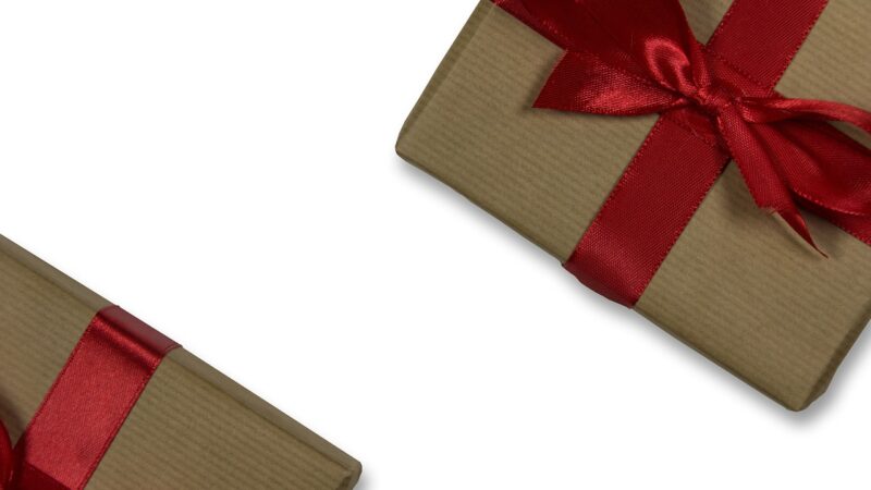 Какой подарок маме и папе