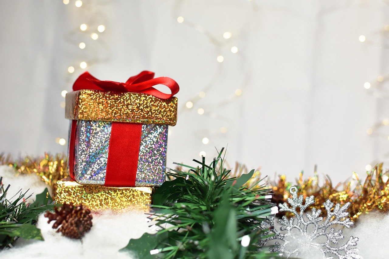 Что можно подарить мужчине на день