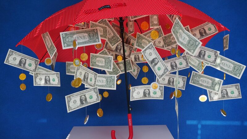 Что можно подарить бывшему